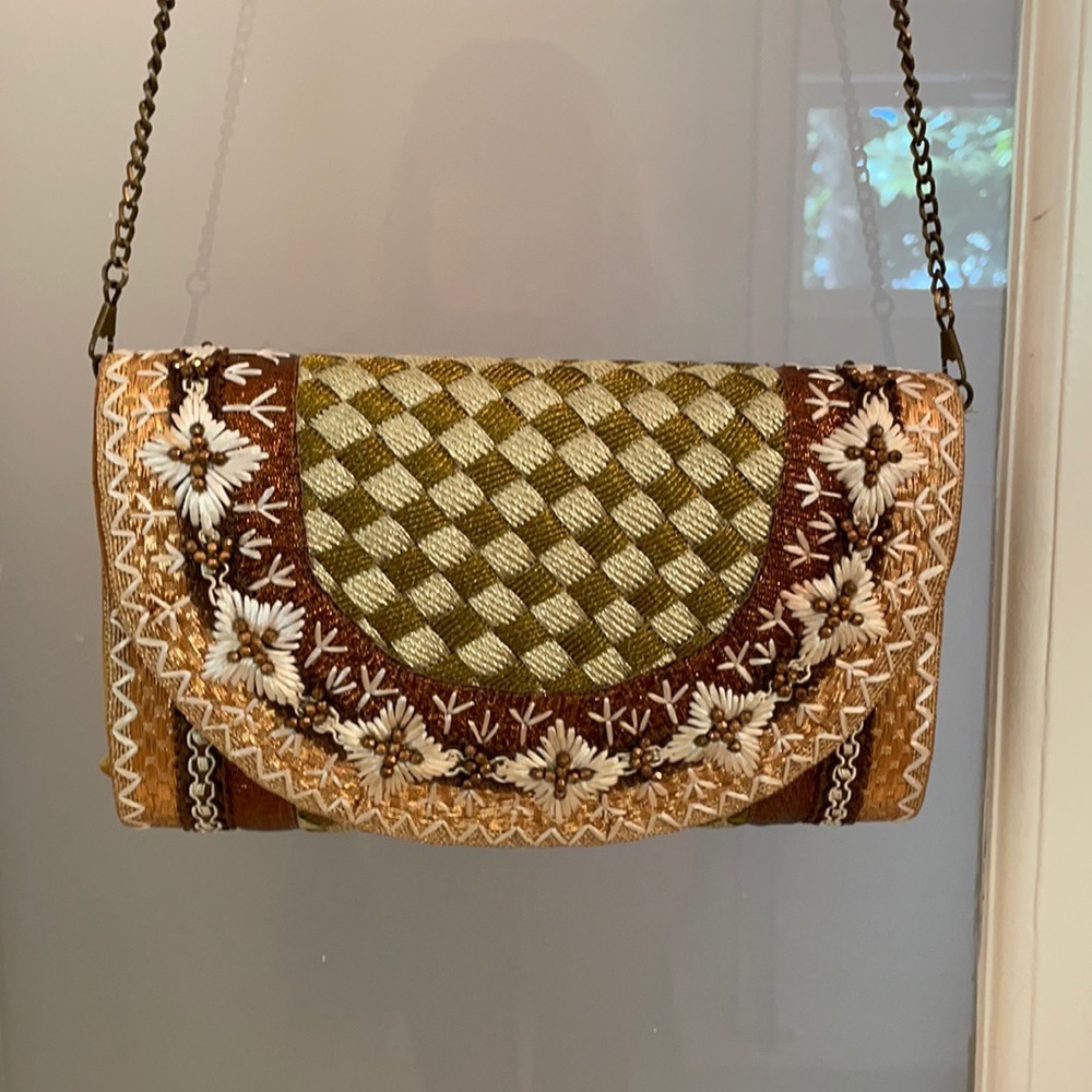 Beaded chain bag